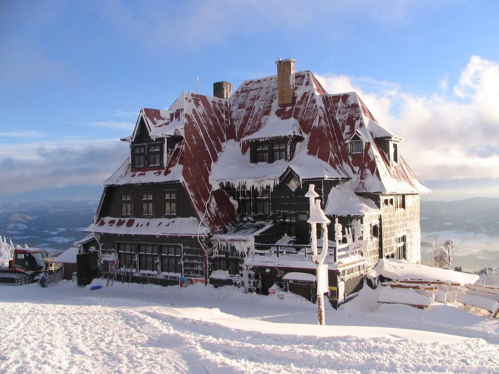 Hotel Radegast Dolní Bečva Kültér fotó